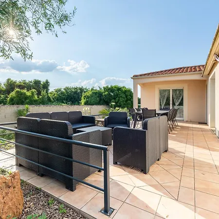 別荘 La Maison Paradis - Piscine Privee Et Chauffee Luçon